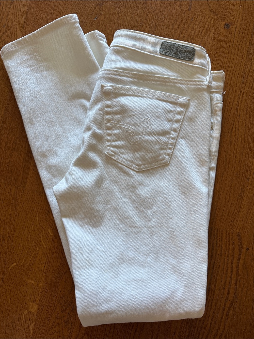 White Women’s Jeans “The Stevie”